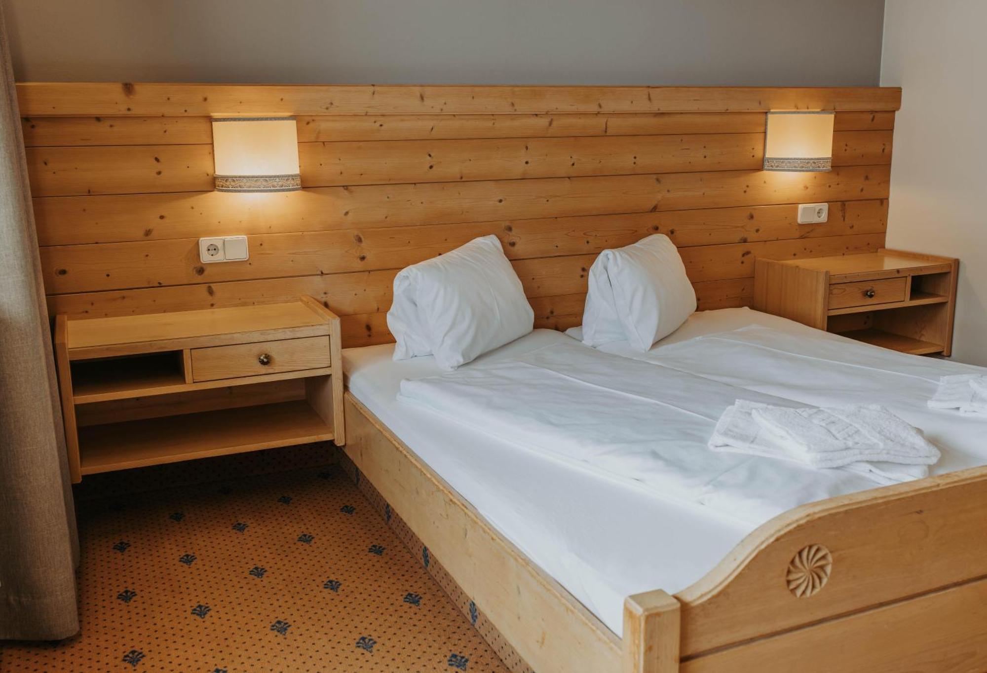 Appartement Conrad Saalbach-Hinterglemm Bagian luar foto