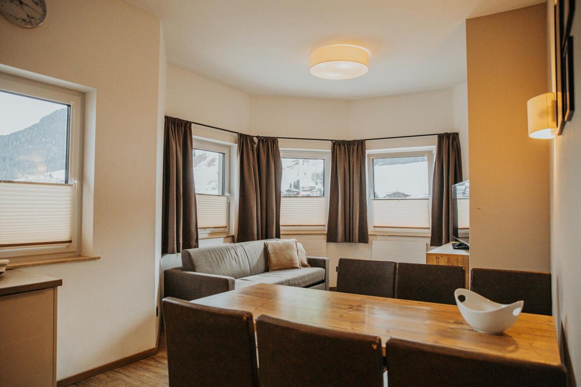 Appartement Conrad Saalbach-Hinterglemm Bagian luar foto